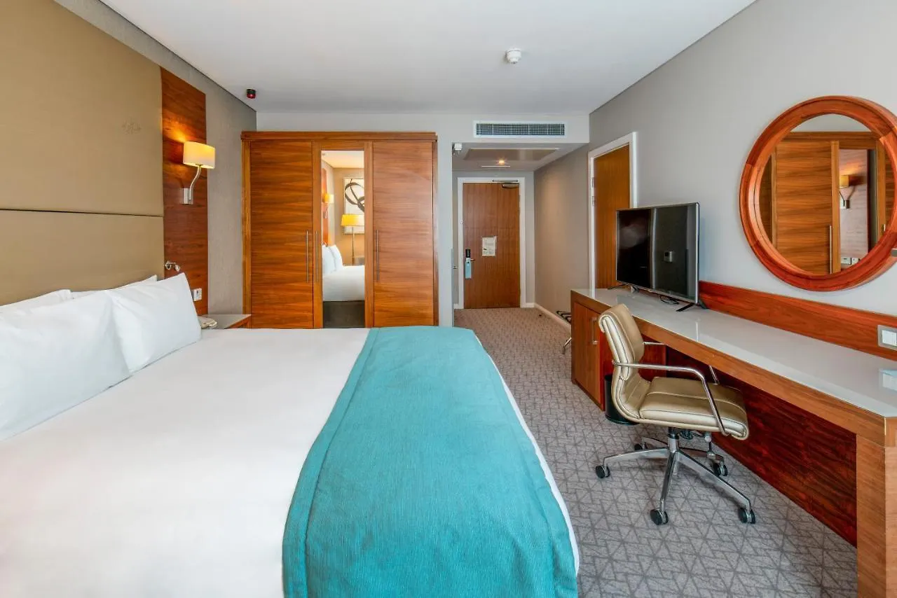 Crowne Plaza London - Docklands By Ihg Hotel