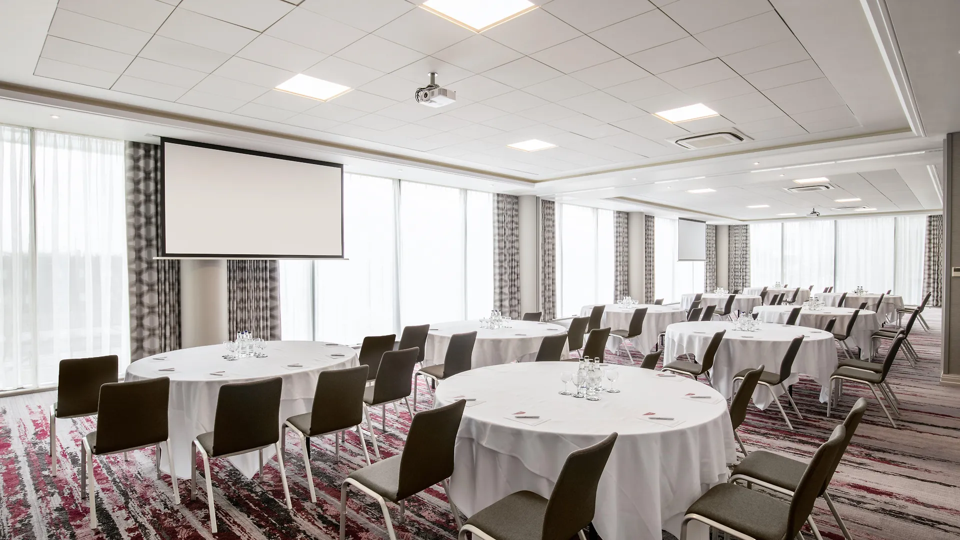 Crowne Plaza London - Docklands By Ihg Hotel 4*,  United Kingdom