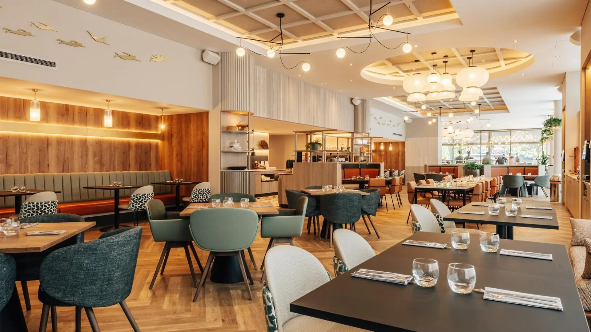 Crowne Plaza London - Docklands By Ihg Hotel 4*,