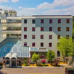 ** Hotel Cis Kellermann Francie